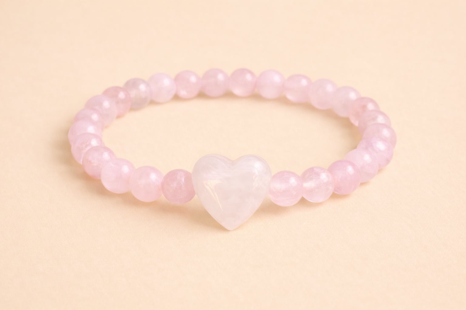 Bracelets en quartz rose avec pierre centrale